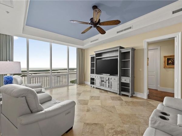4951 Bonita Bay BLVD, Unit PH 302, BONITA SPRINGS, FL 34134