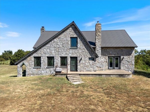 14282 530 Road, Colcord, OK 74338