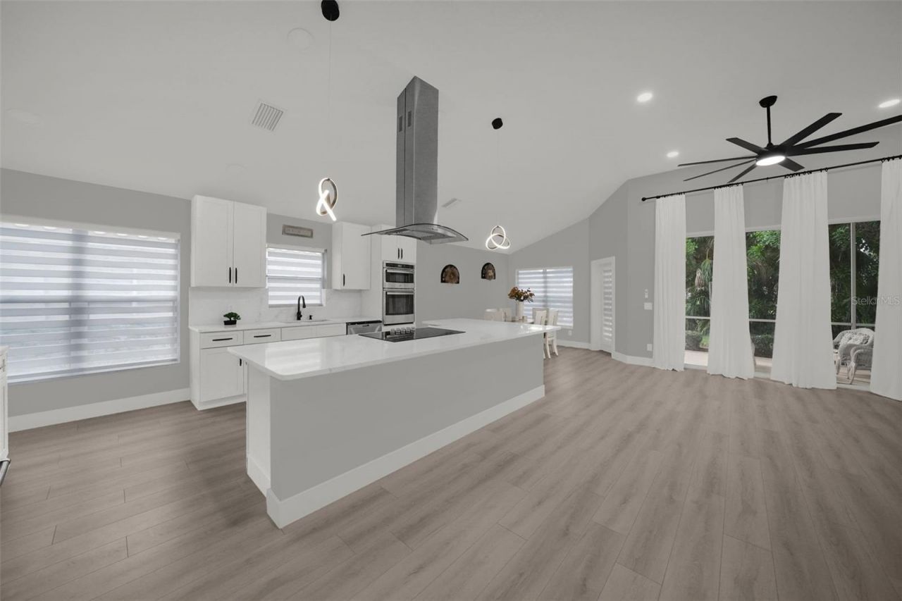 4432 Deer Trail Boulevard, Sarasota, FL 34238 Photo