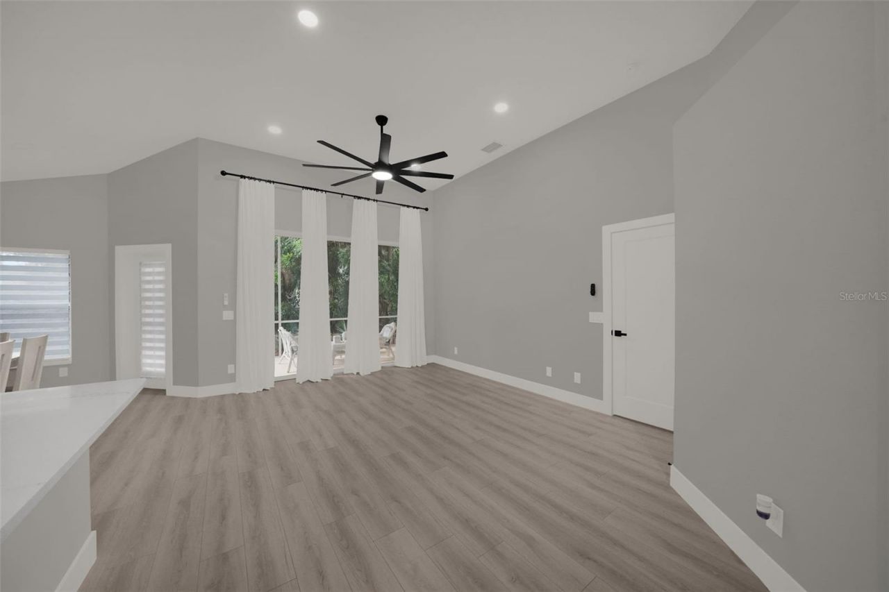 4432 Deer Trail Boulevard, Sarasota, FL 34238 Photo
