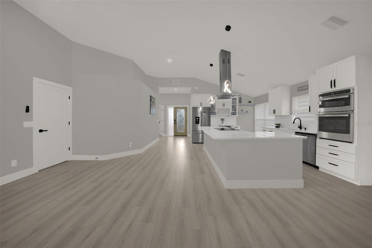 4432 Deer Trail Boulevard, Sarasota, FL 34238 Photo