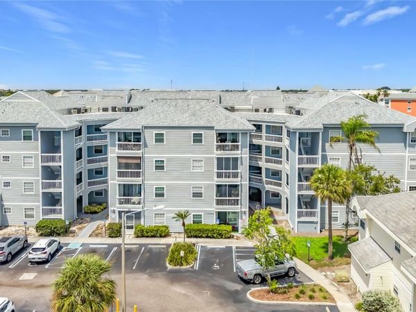 6810 STONES THROW CIRCLE N, Unit 13302, ST PETERSBURG, FL 33710