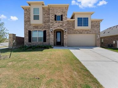 3001 Brainerd Drive, Fort Worth, TX 76179