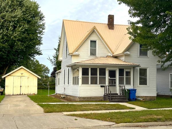 Cresco, IA 52136