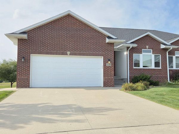 1150 Fox Ridge Road, Dike, IA 50624