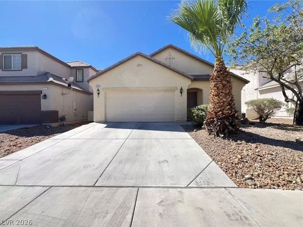5121 First Sun Street , North Las Vegas, NV 89081