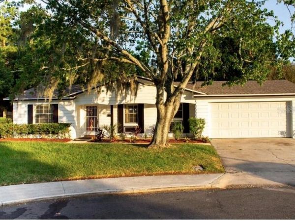 2734 FIRESIDE COURT, ORLANDO, FL 32839