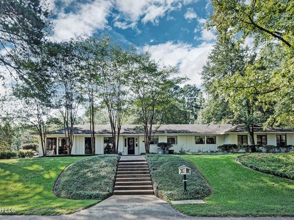 1955 Douglass Drive, Jackson, MS 39211