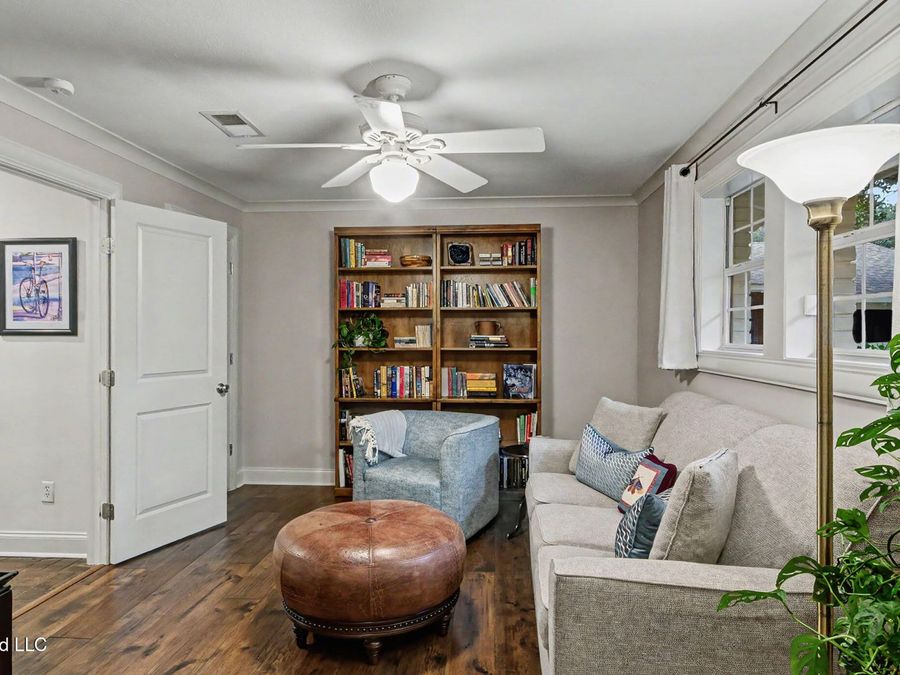 Property Image 32