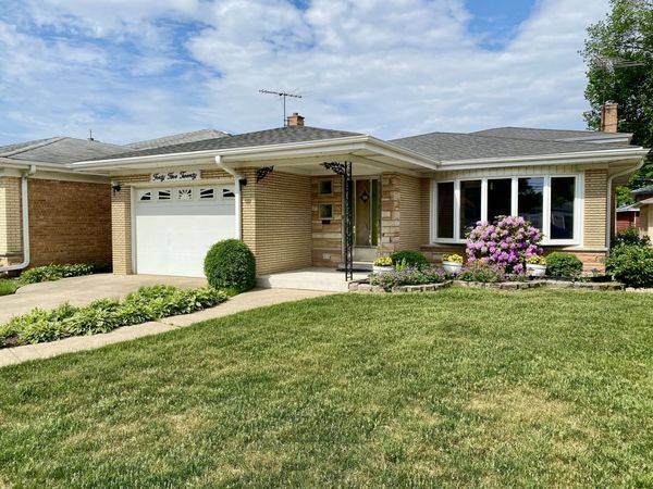 4520 N Thatcher Avenue , Norridge, IL 60706