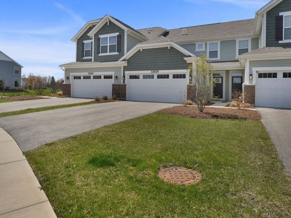 12624 S Talbot Circle, Plainfield, IL 60585