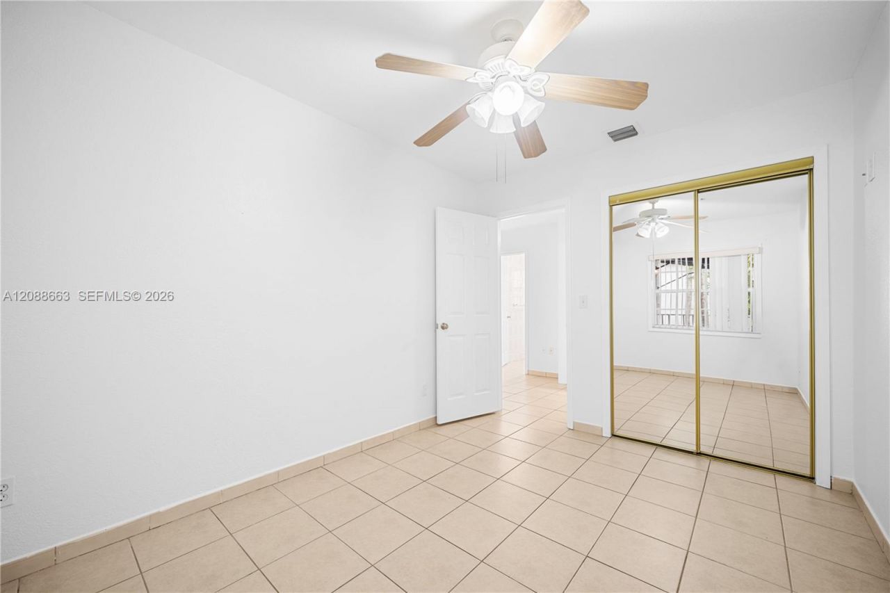 3675 SW 23rd St, Unit A, Miami, FL 33145 Photo