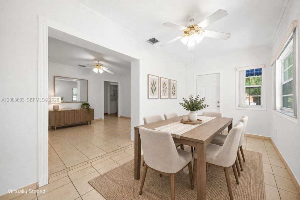 3675 SW 23rd St, Unit A, Miami, FL 33145 Photo