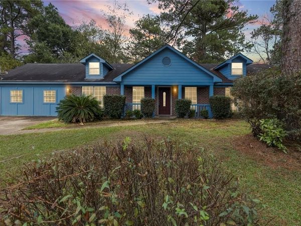 6710 William Way E, Eight Mile, AL 36613