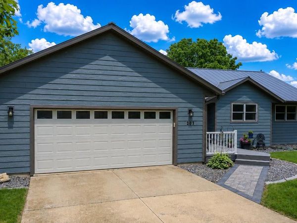 203 Willow STREET, Viroqua, WI 54665