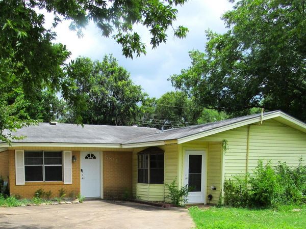 5811 Libyan DR, Austin, TX 78745