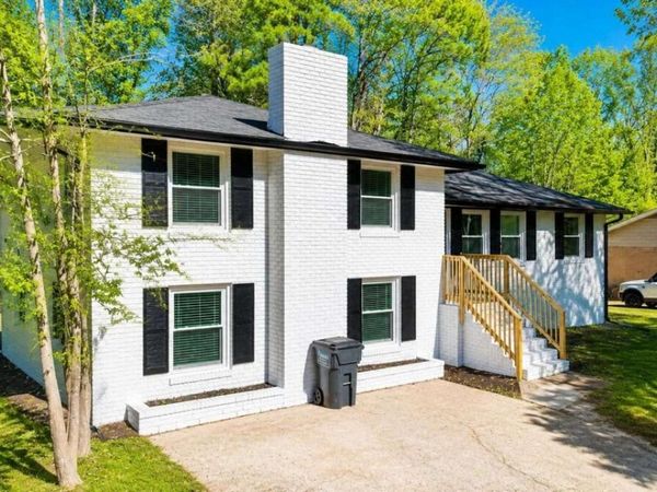 4675 Lincoln Way SW, Lilburn, GA 30047