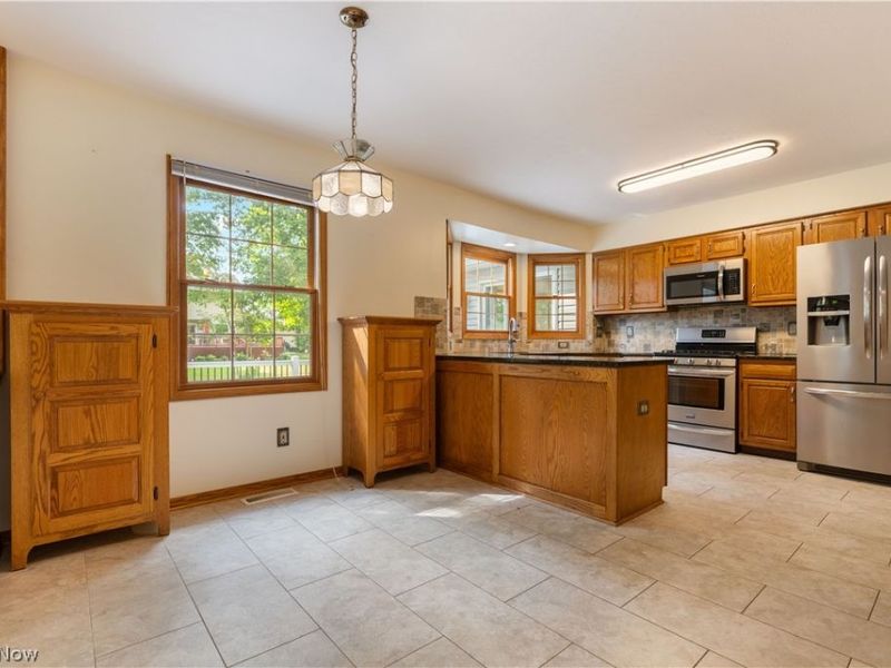 841 27th Street NE, Massillon, OH 44646 Photo 7