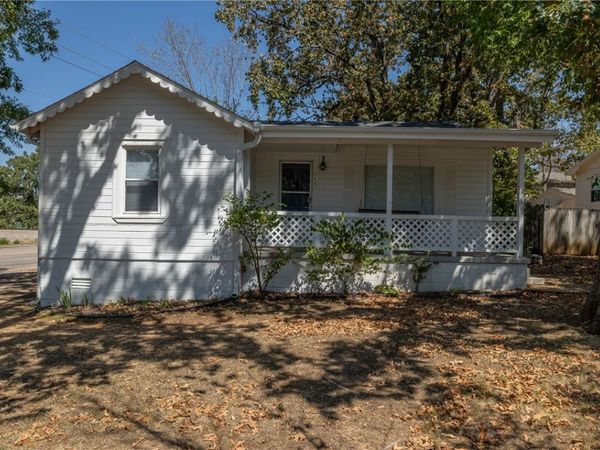 258 W Miller Street, Fayetteville, AR 72703
