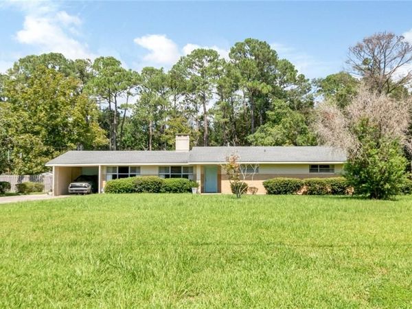 1204 Hannon Road, Mobile, AL 36605