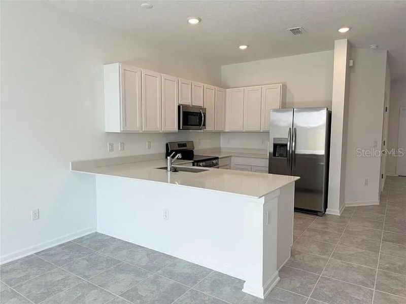 2452 Skyline Loop, Kissimmee, FL 34758 Photo