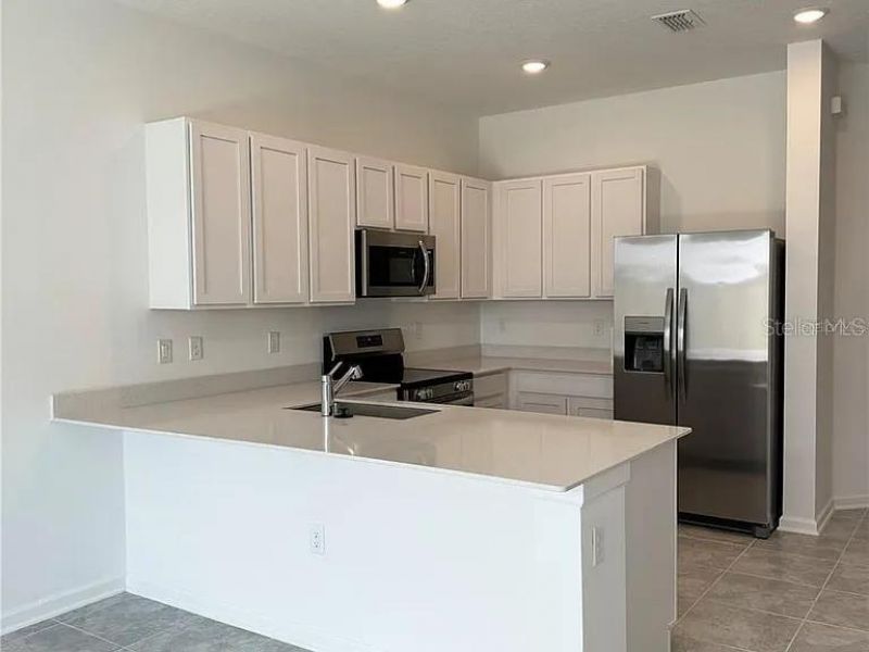 2452 Skyline Loop, Kissimmee, FL 34758 Photo