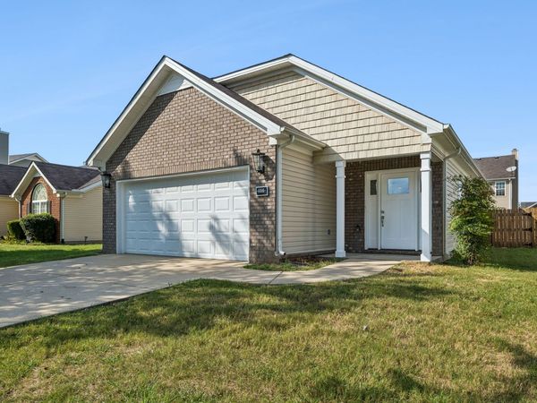 606 Easy Goer Way , Smyrna, TN 37167