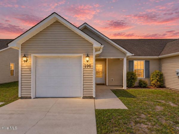 196 Pine Hollow Road, Holly Ridge, NC 28445