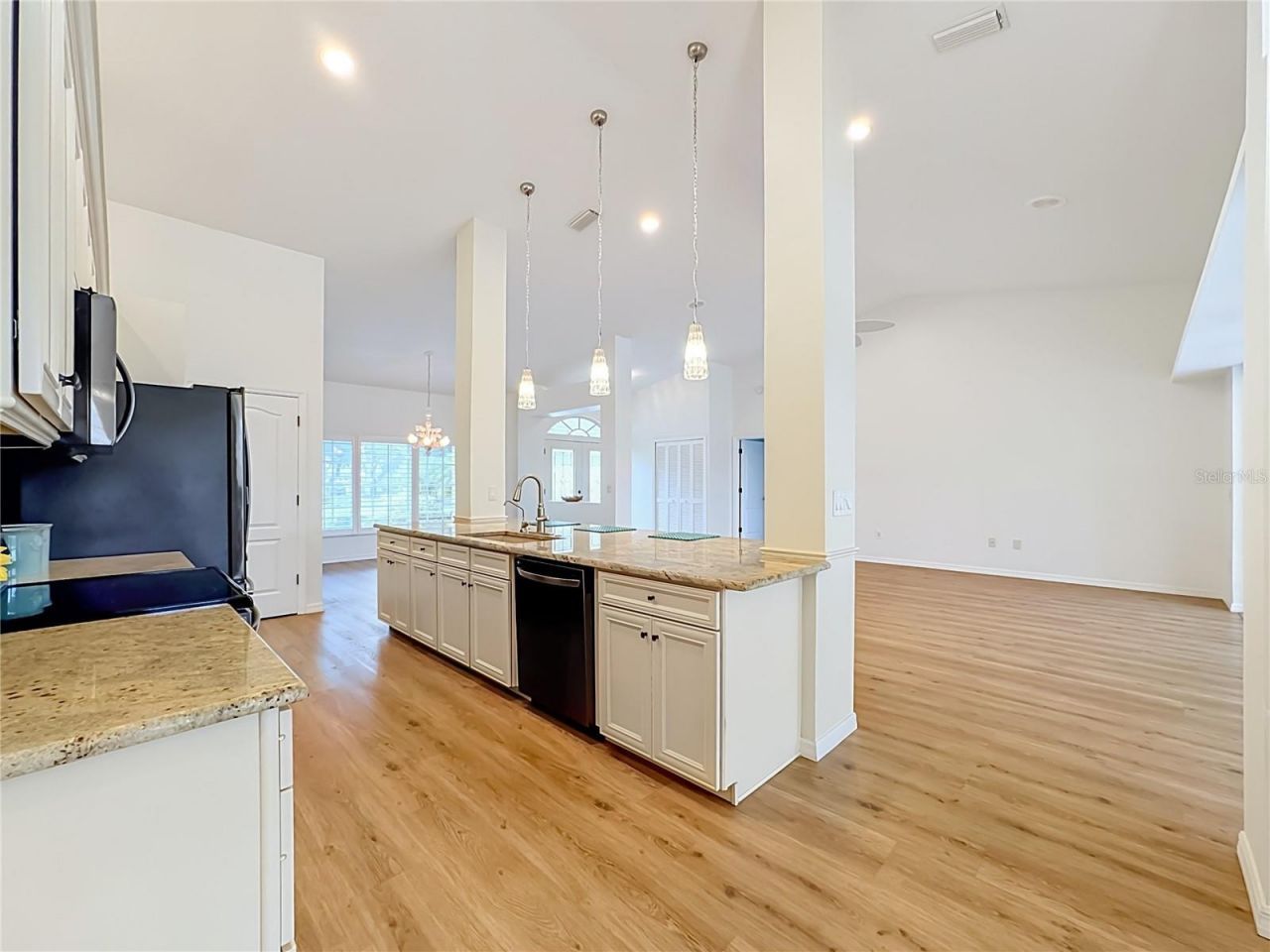 4415 Highland Oaks Circle, Sarasota, FL 34235 Photo