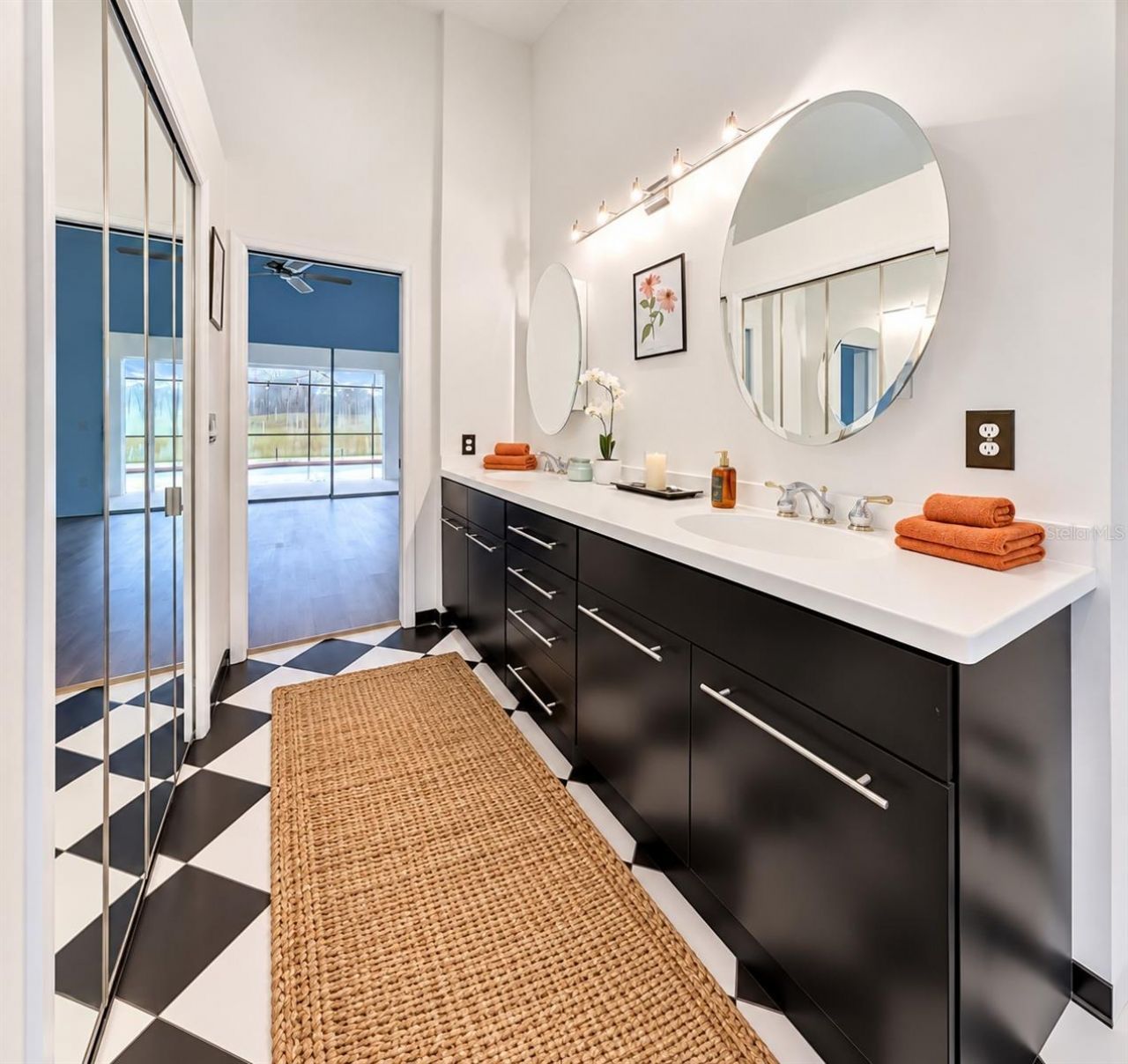 4415 Highland Oaks Circle, Sarasota, FL 34235 Photo