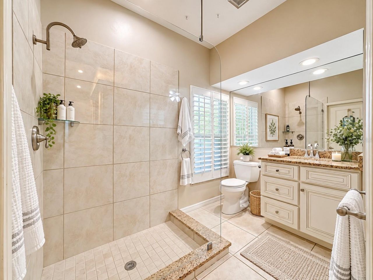 4415 Highland Oaks Circle, Sarasota, FL 34235 Photo