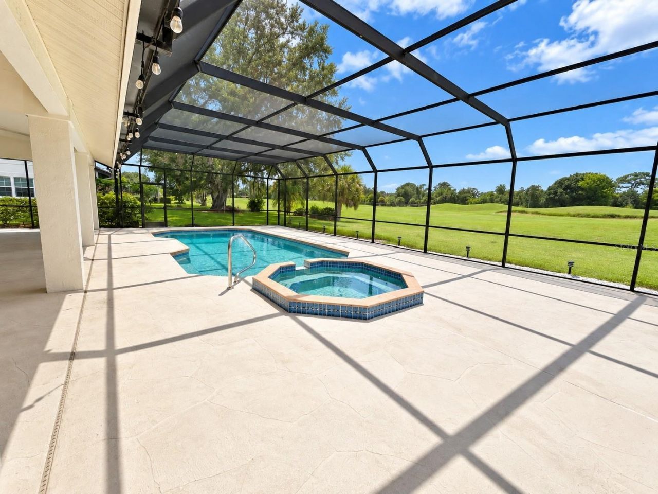 4415 Highland Oaks Circle, Sarasota, FL 34235 Photo