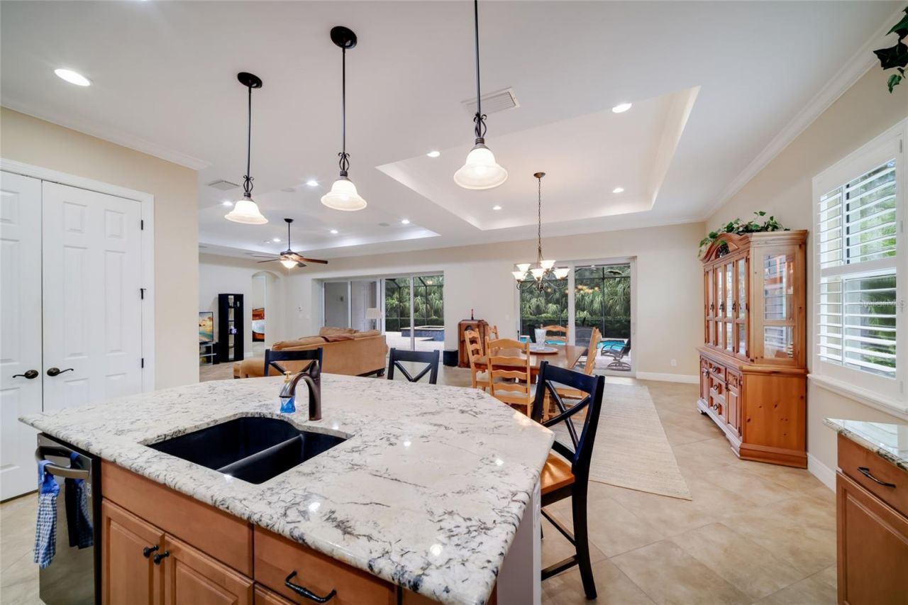 921 Riverscape Street, Bradenton, FL 34208 Photo