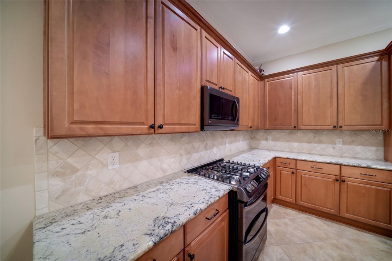 921 Riverscape Street, Bradenton, FL 34208 Photo