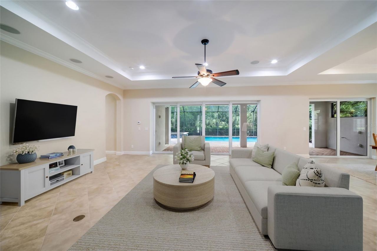 921 Riverscape Street, Bradenton, FL 34208 Photo