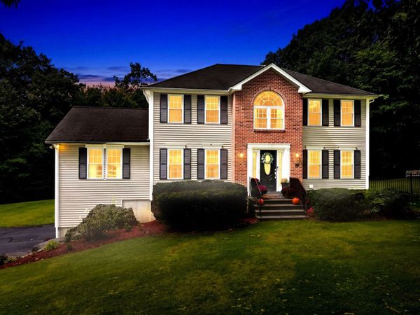 16 Jaimie Ann Dr, Rutland, MA 01543