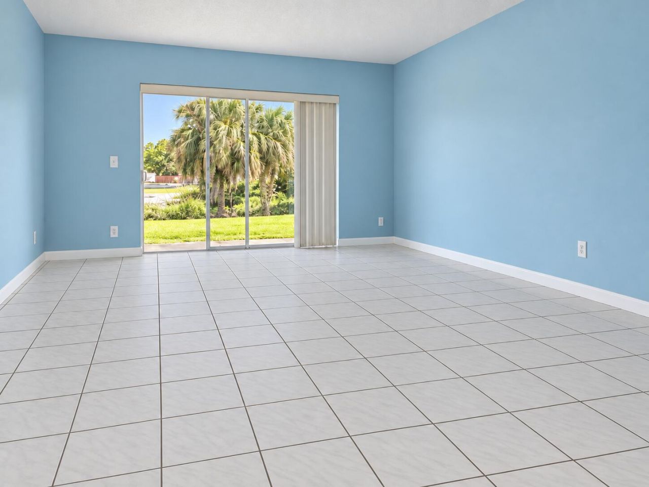 10113 Twin Lakes Drive, Unit 24-E, Coral Springs, FL 33071 Photo