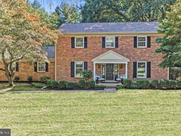 502 BEECHWOOD DRIVE, KENNETT SQUARE, PA 19348