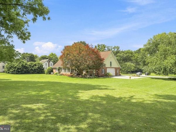 1529 ESHELMAN MILL ROAD, WILLOW STREET, PA 17584