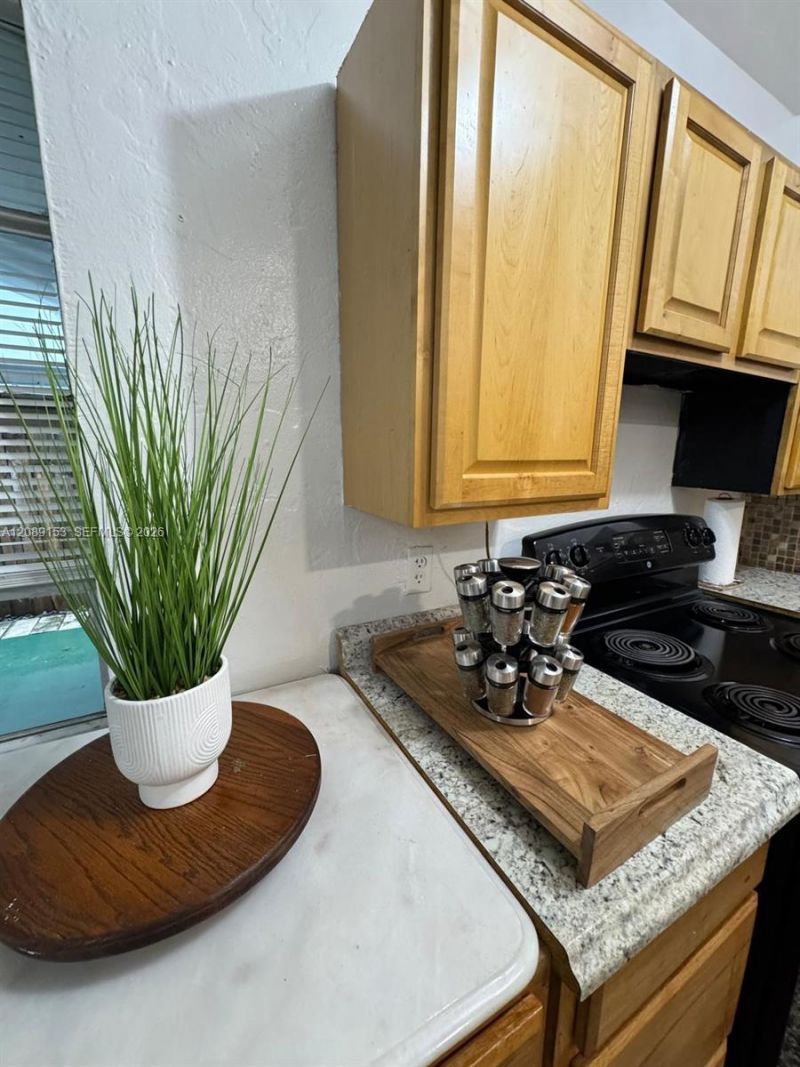 1416 SW 27th St, Fort Lauderdale, FL 33315 Photo