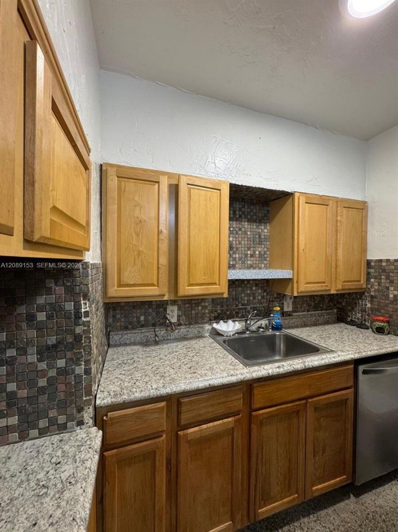 1416 SW 27th St, Fort Lauderdale, FL 33315 Photo