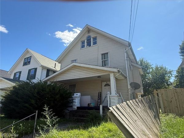 3020 9th Street SW, Canton, OH 44710