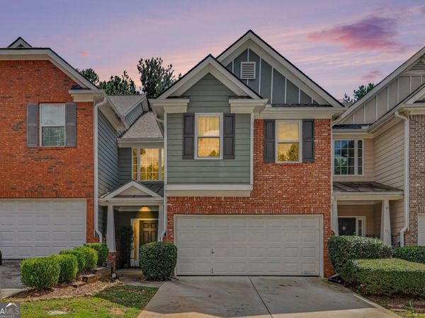 373 Creek Manor Way, Suwanee, GA 30024