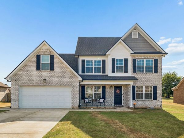 2922 Dusenburg Dr, Christiana, TN 37037