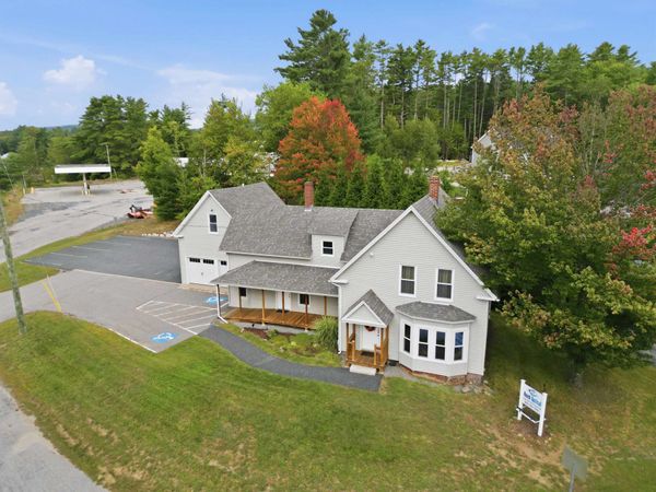 6 Post Office Road, Sunapee, NH 03782
