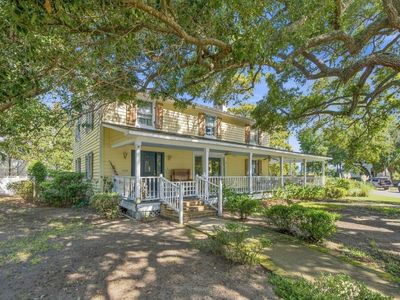 1620 Poe Avenue, Sullivans Island, SC 29482