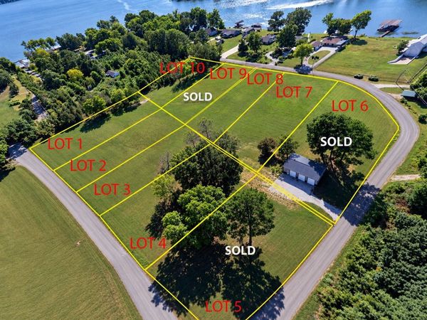 339 Dabney Ln, Rogersville, AL 35652
