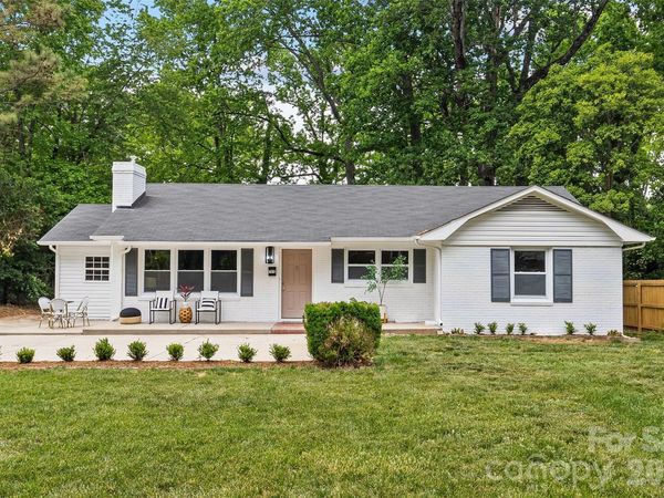 1915 Birchcrest Drive, Charlotte, NC 28205