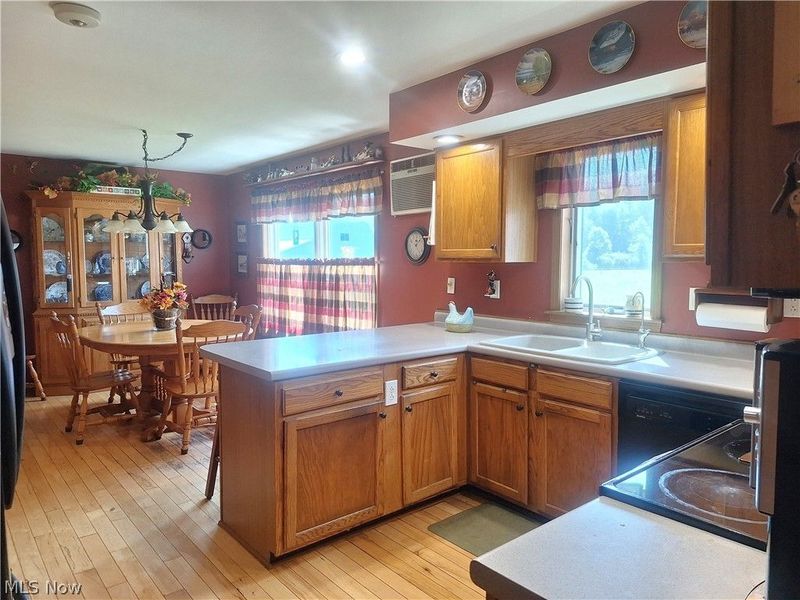 4656 Montgomery Road, Orwell, OH 44076 Photo 13