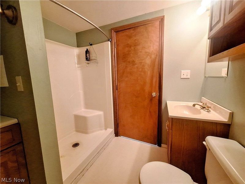 4656 Montgomery Road, Orwell, OH 44076 Photo 34
